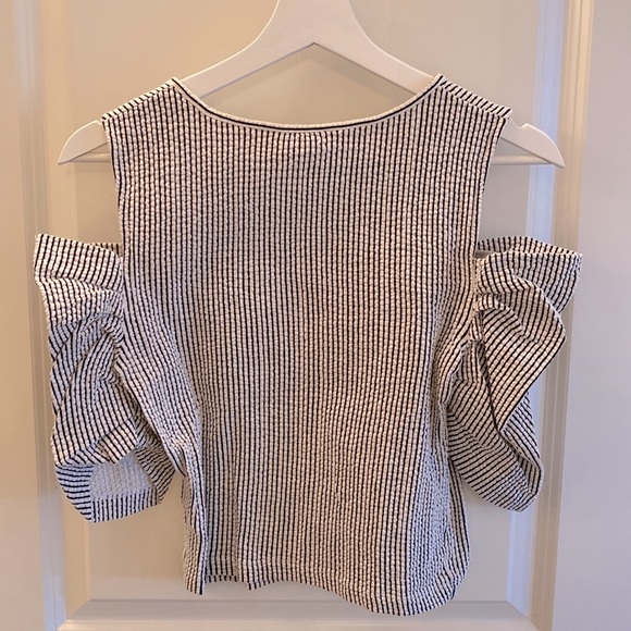 Club Monaco Cold-Shoulder Ruffle Top - Picture 3 of 4